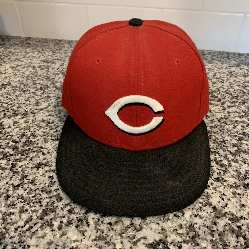Vintage Cincinnati Reds Hat Cap Fitted Mens 7 Red MLB Baseball 59FIFTY New Era
